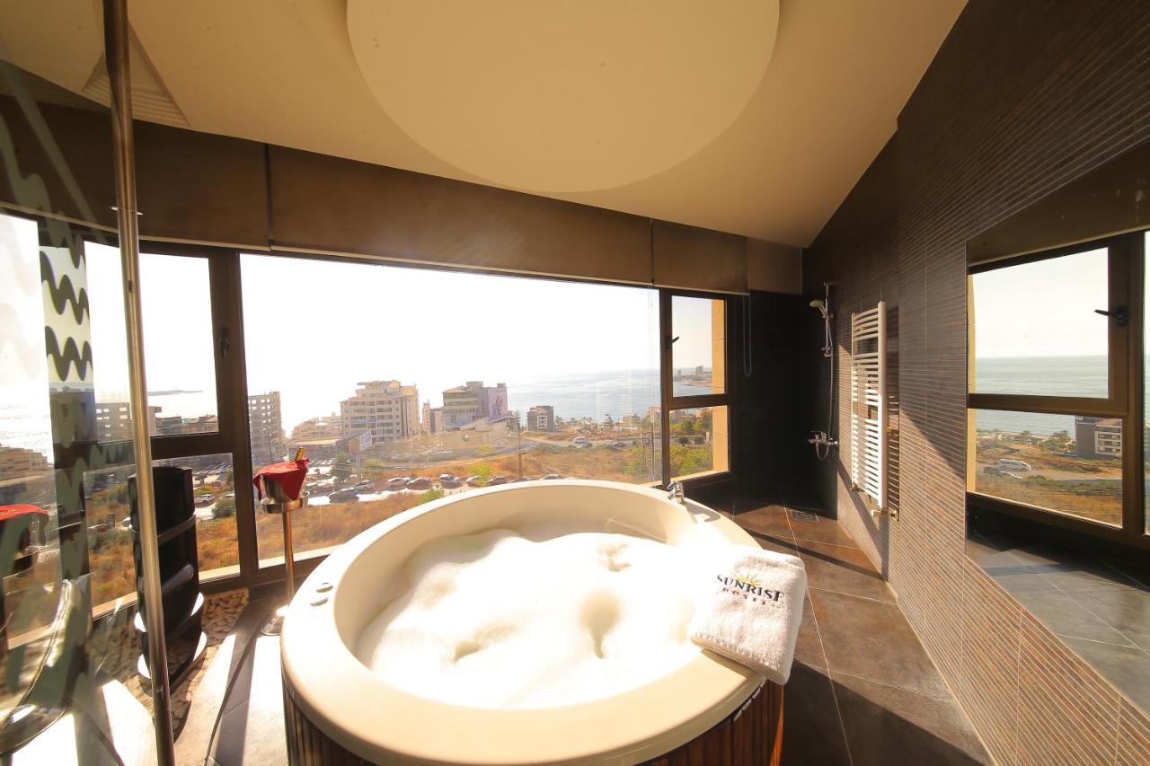 Sunrise Hotel Jounieh Εξωτερικό φωτογραφία